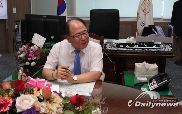 익산시의회 유재구 의장(사진= 데일리뉴스)