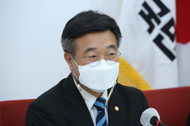 ▲ 윤호중 더불어민주당 원내대표 겸 비상대책위원장.