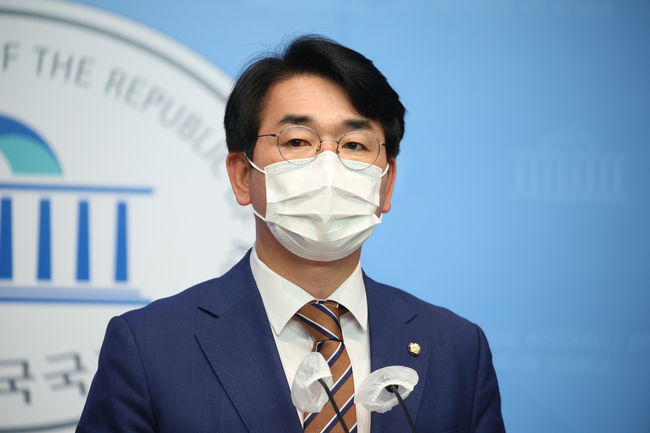 ▲ 박 의원은 모병제가 도입될 시 병역 의무면제 및 회피 등 사회적 갈등이 최소화될 것이라고 주장했다.