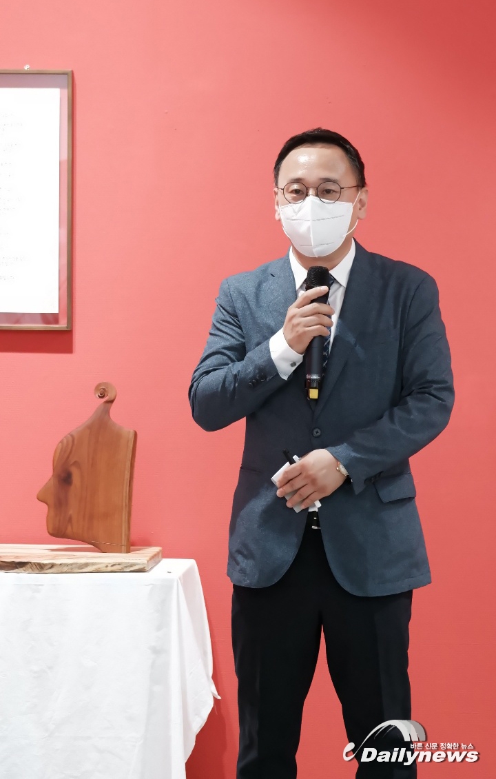 ▲ 명장 이인수 작가
