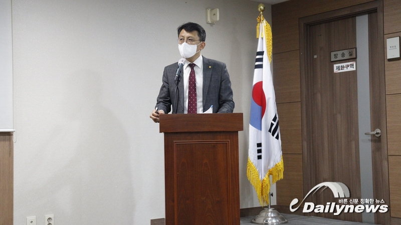 ▲ (사)민족통일촉진회 김진국 이사