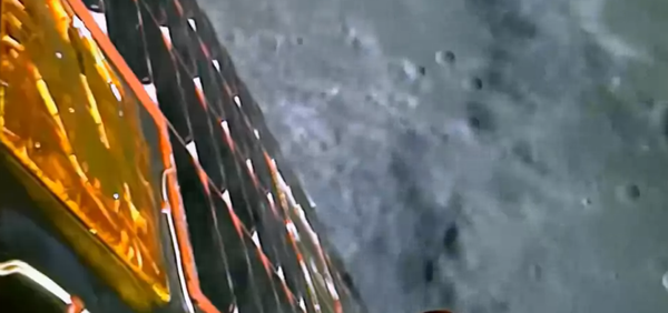 찬드라얀 3호가 보내온 달표면사진.(사진=ISRO 누리집 갈무리)