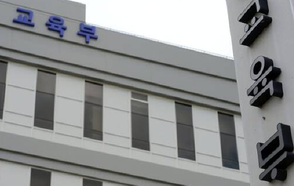 ‘AI 디지털교과서’ 법적 근거 갖췄다