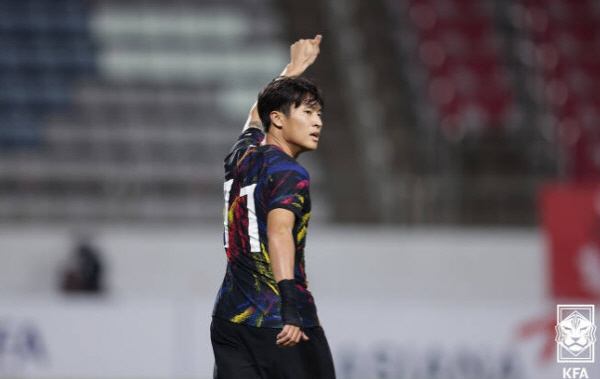 프랑스와 친선경기에서 2골을 터뜨린 정상빈