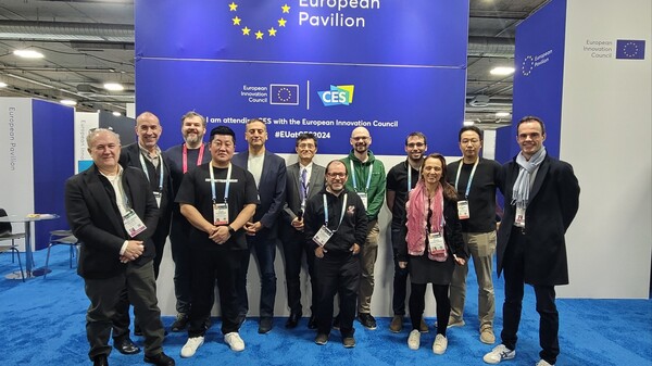 Attnedees include from various European countries.