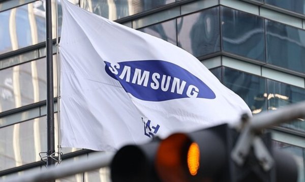 증시 간판종목 삼성전자가 반도체 부진으로 상장지수펀드(ETF)서 외면당하고 있다,. 사진=연합뉴스