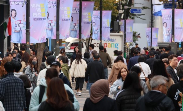 작년 11월 코리아세일페스타(코세페)가 열린 서울 명동 거리. 사진=연합뉴스